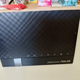 Router ASUS DSL-AC56U