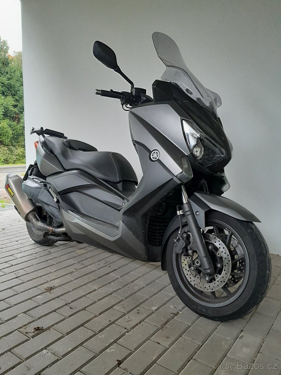 Yamaha X-Max 400