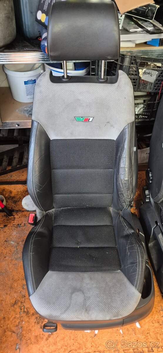 Sedačky Škoda Octavia 2 RS – kompletní sada