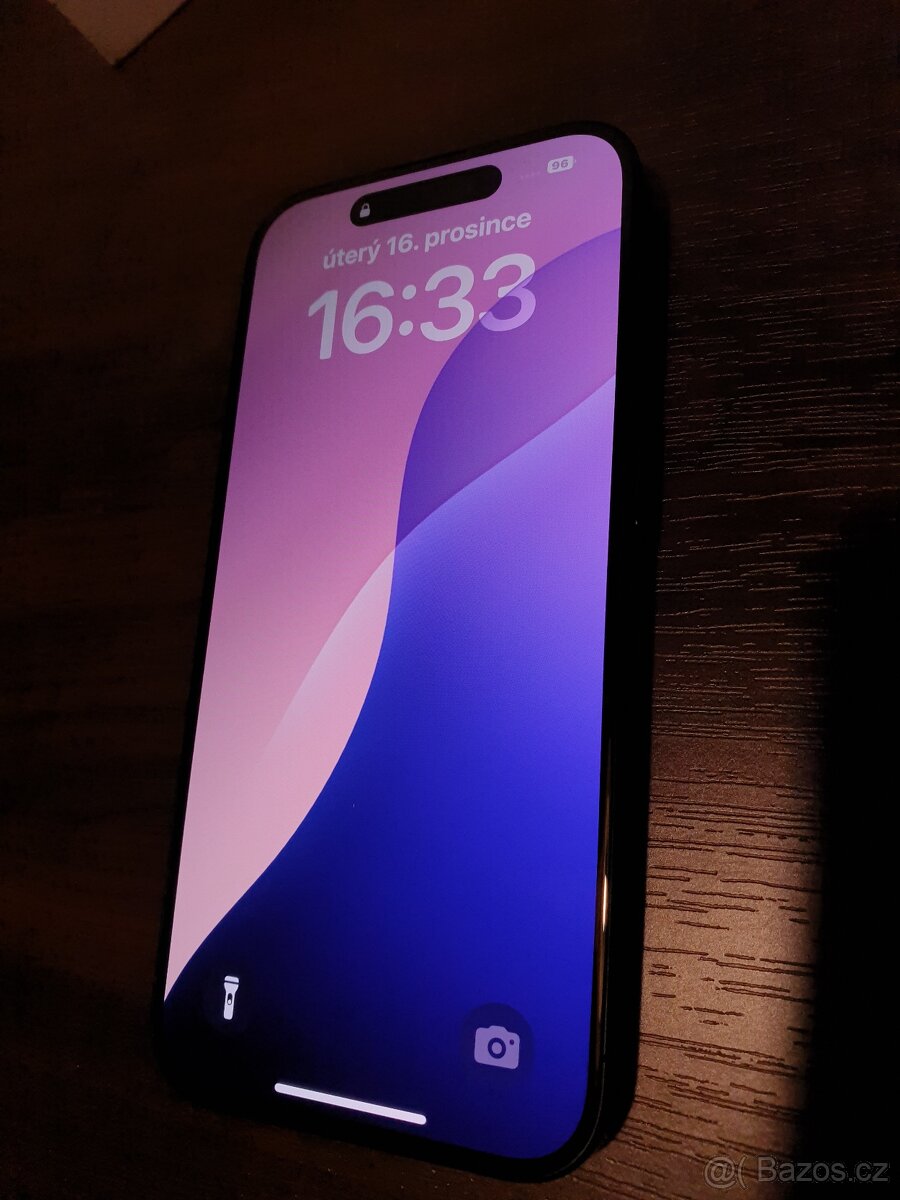 Apple iPhone 15 Pro 128 GB modrý titan