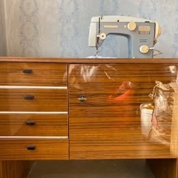 Šicí stroj Veritas