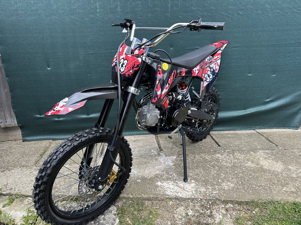 Pitbike 125ccm4T černočervená C102