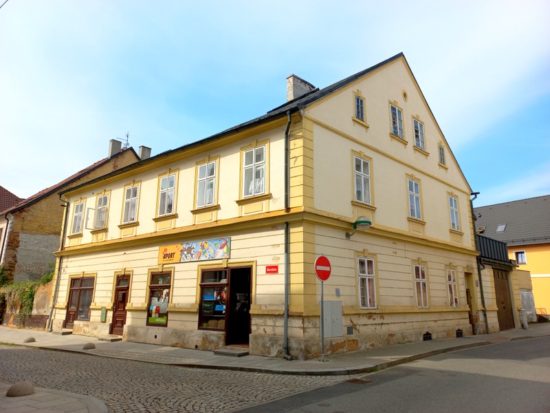 Prodej domu k bydlení i podnikání v centru Stříbra