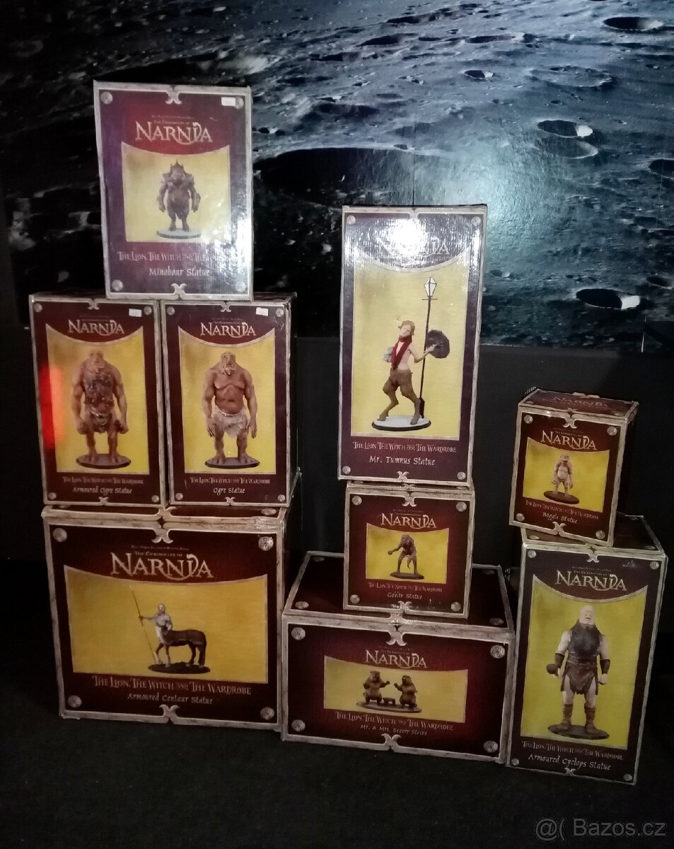 NECA - CHRONICLES OF NARNIA STATUES