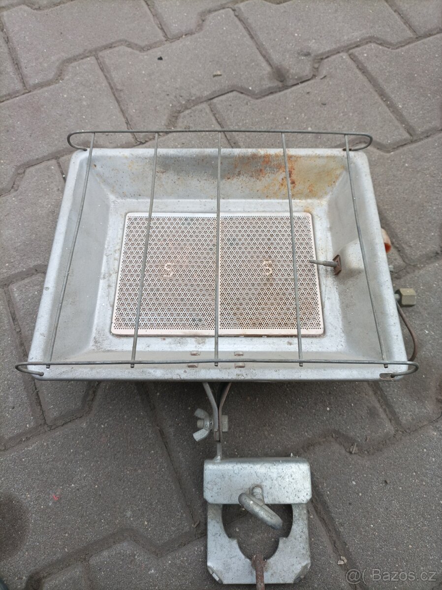 Plynový ohřívač
