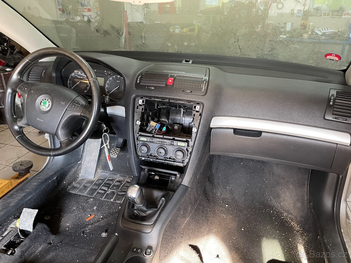 skoda octavia II 1.9 tdi BXE 77 kw
