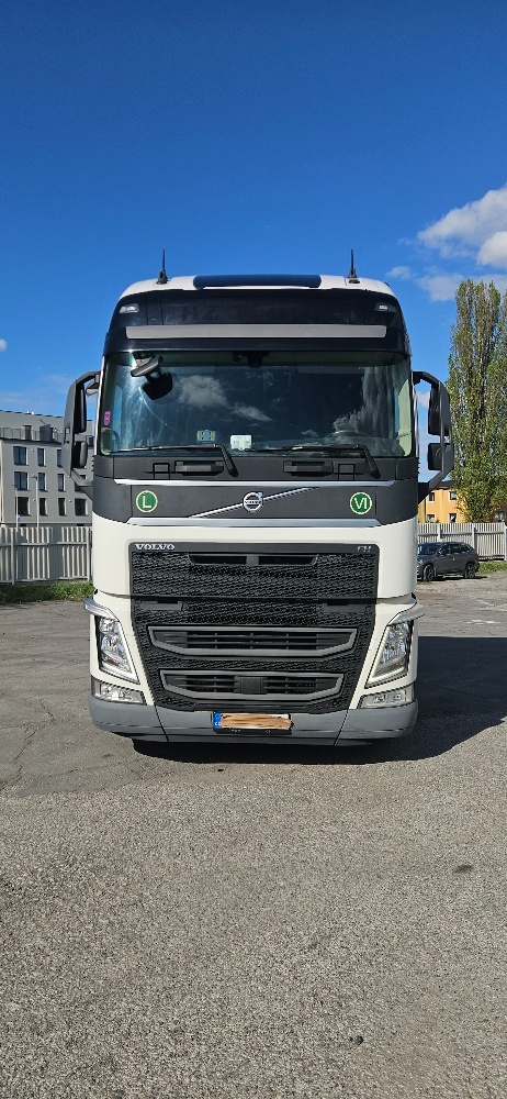 VOLVO FH 500 - TAHAČ NÁVĚSŮ