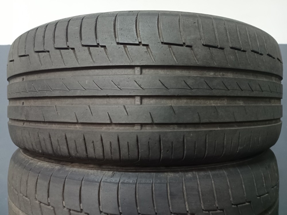 235/50 R18 CONTINENTAL (0121)