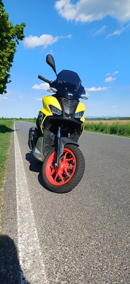 Aprilia SR GT 125