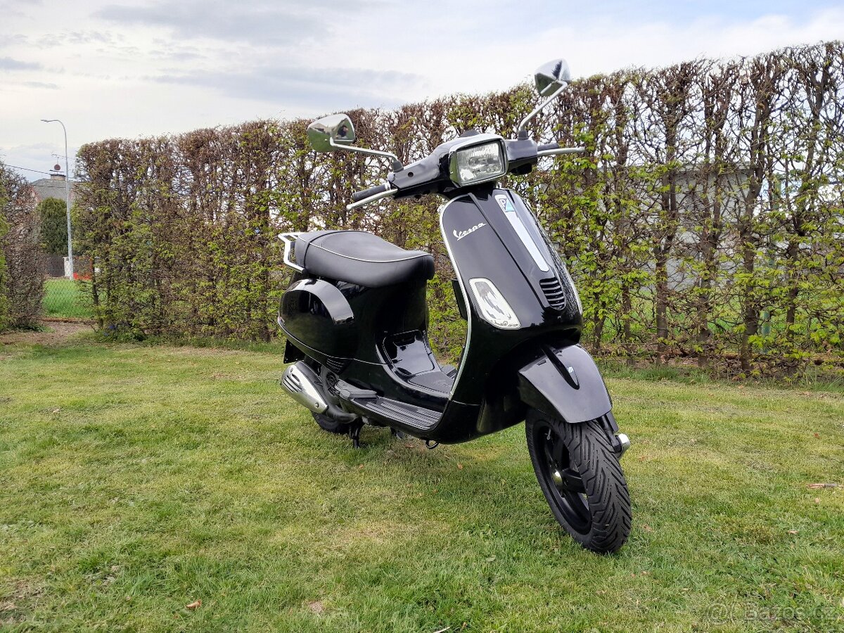 Piaggio Vespa S125i