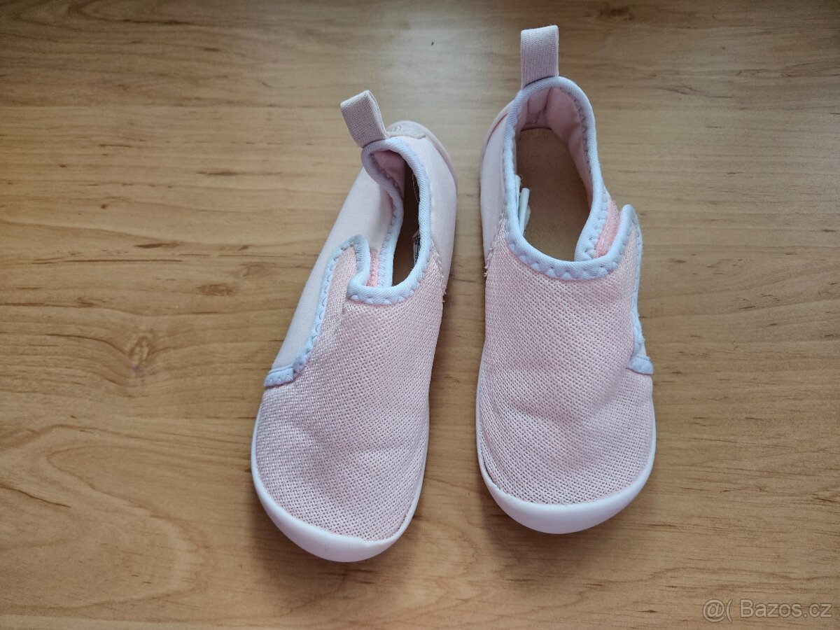 Prezuvky/cvicky Decathlon 28