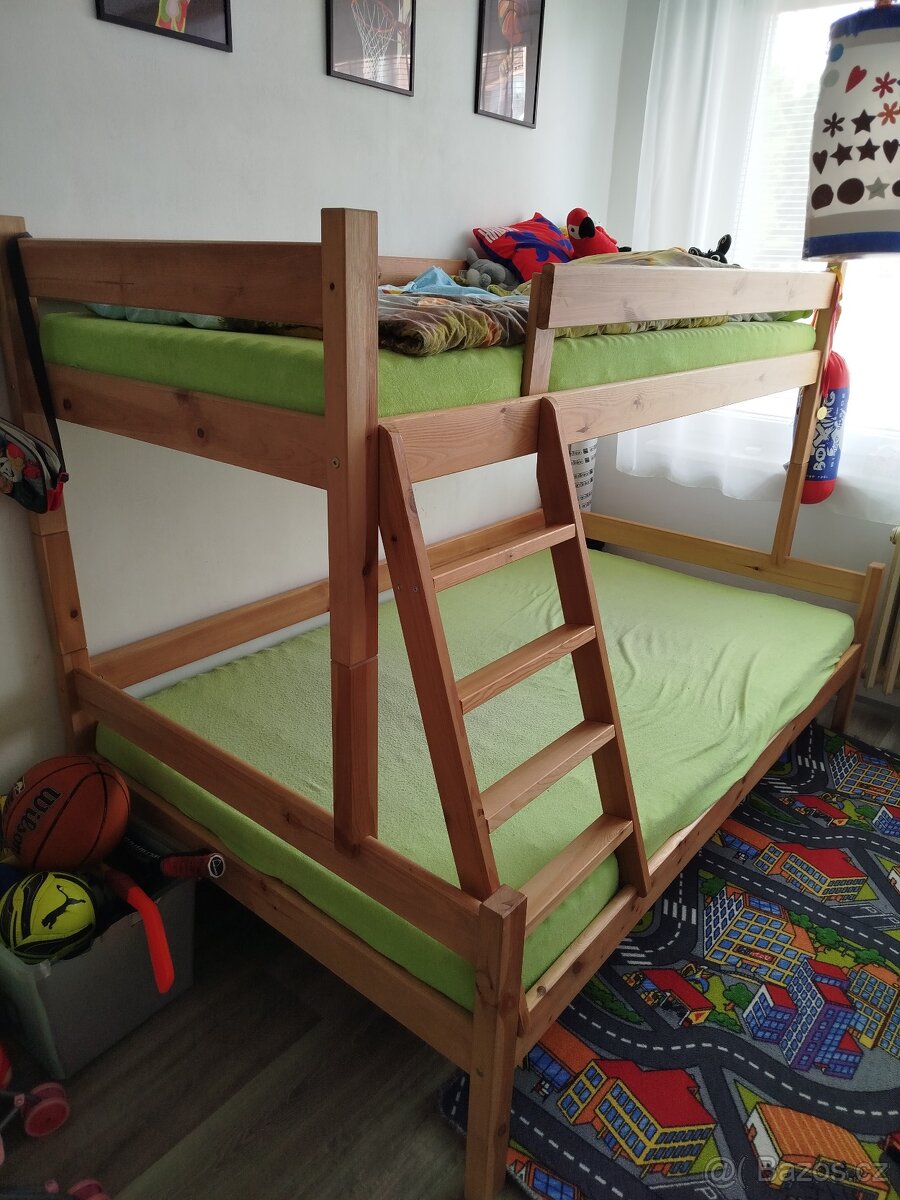 Dvoupatrová postel Rudi PINE