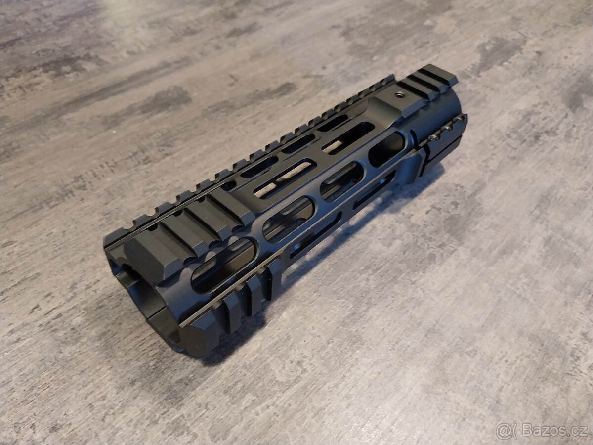 NOVÝ - MCS předpažbí Dagger 7" a 10" pro MCS100 (EMF100)