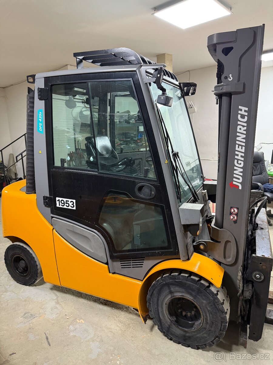 Výprodej VZV Jungheinrich DFG 435s r.v.2019 zdvih triplex 5m