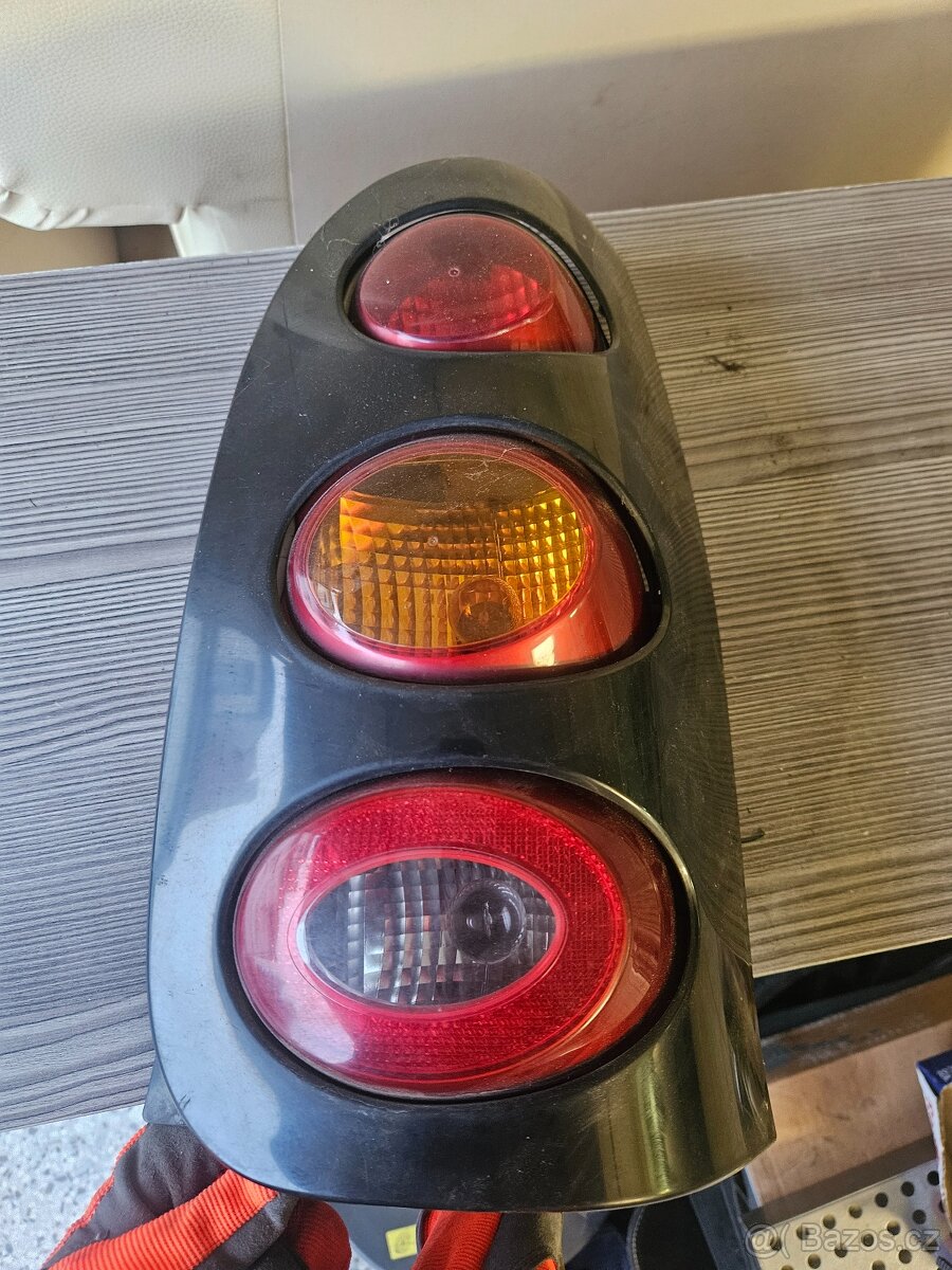 Pravé zadní světlo Smart Fortwo 450 facelift