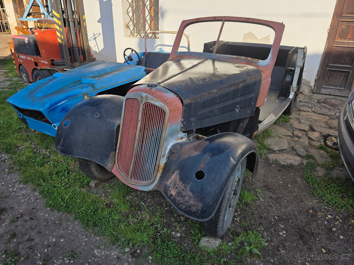 DKW F8/IFA F8 Kabrio ctyrsic Glaeser