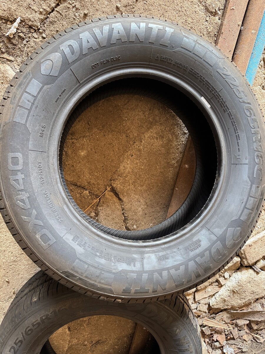 Pneumatiky 225 65 R16C