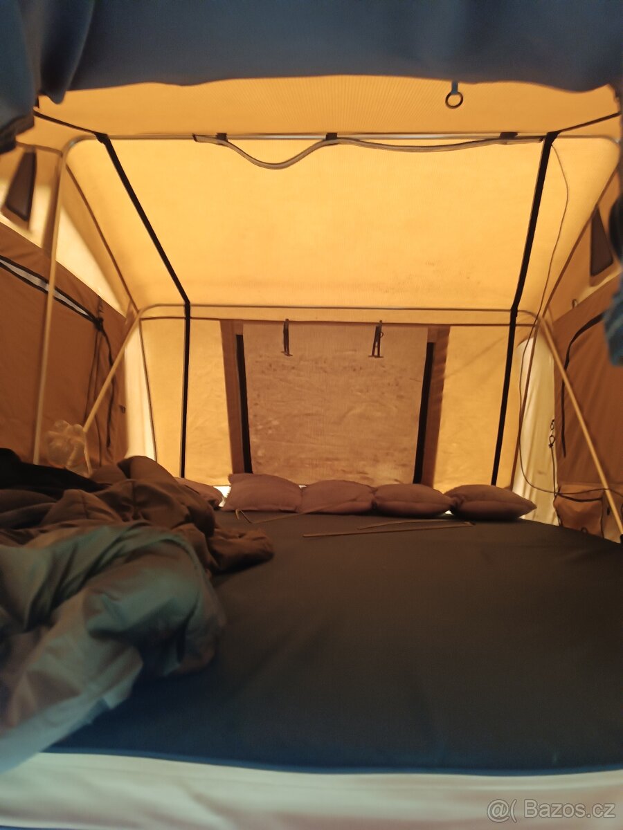 Střešní stan Escape 160