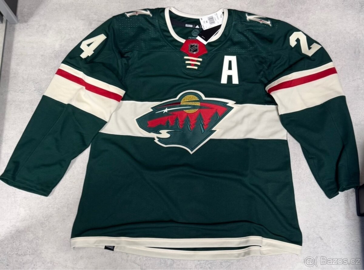 Originální podepsaný NHL dres Matt Dumba – Minnesota Wild