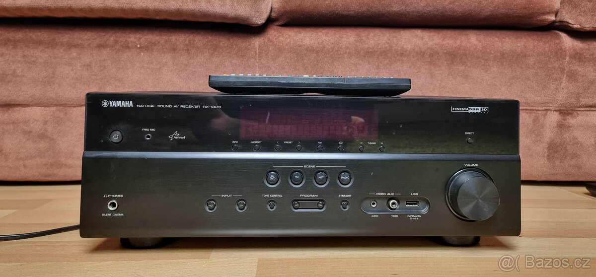 Yamaha RX-V473 / AirPlay Spotify internet radio USB  			