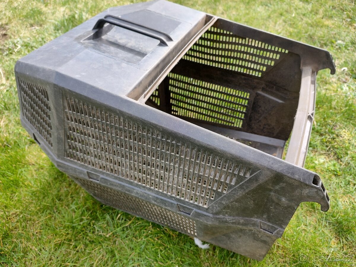 Koš k sekačce s italským šasím sekaček často z Mountfieldu