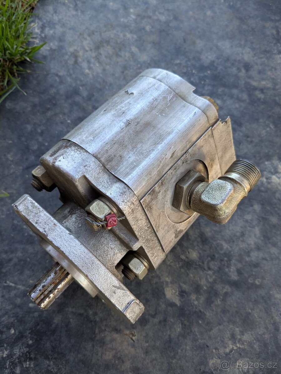 Čerpadlo jihostroj zetor desta