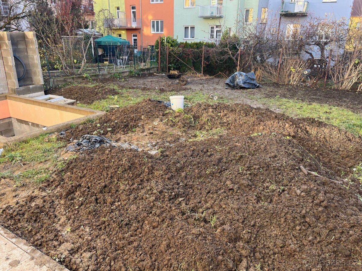 Ornice ze skrývky zdarma za odvoz - Brno