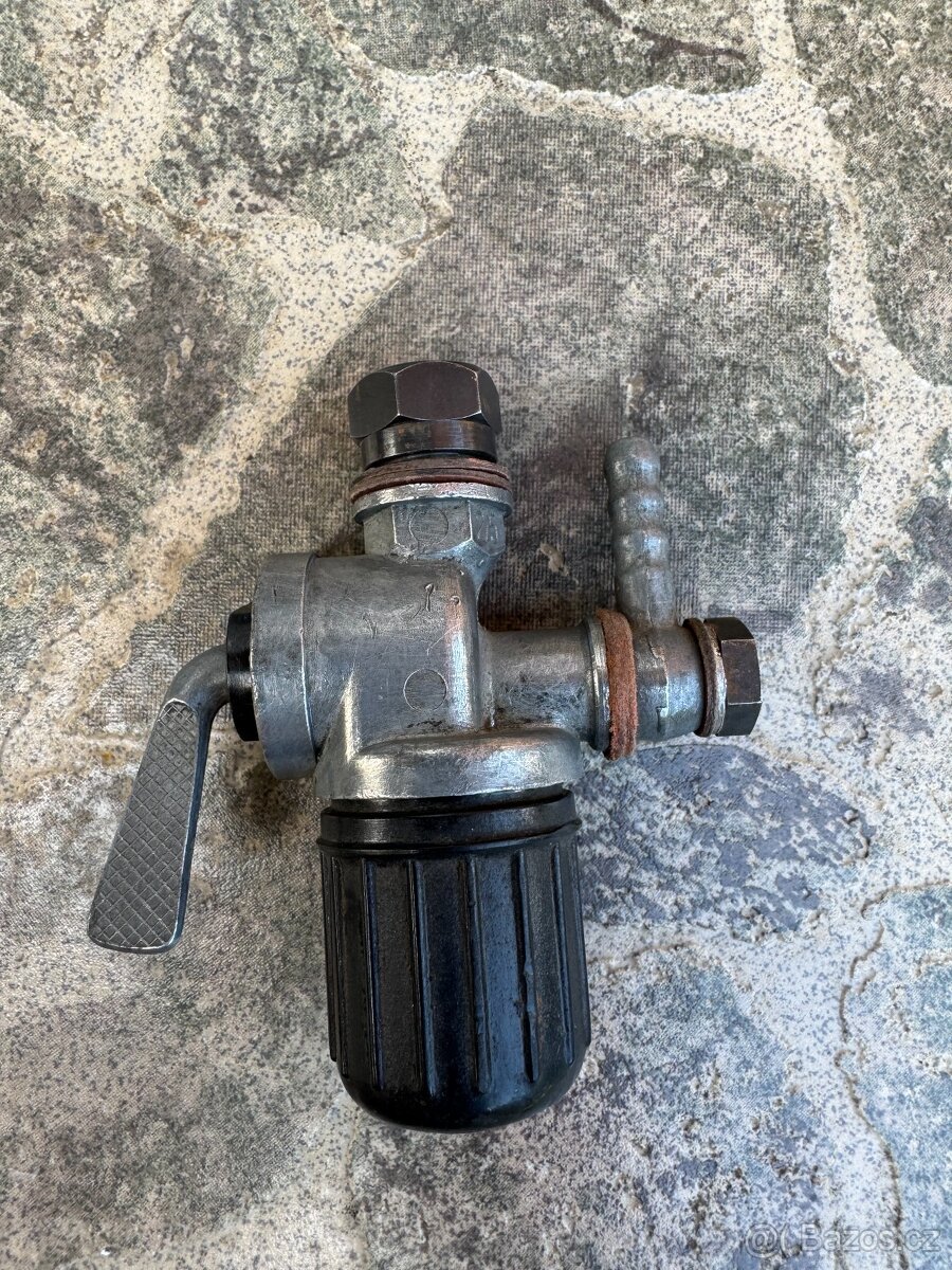 Palivová kohout asi Simson, AWO, IFA, MZ