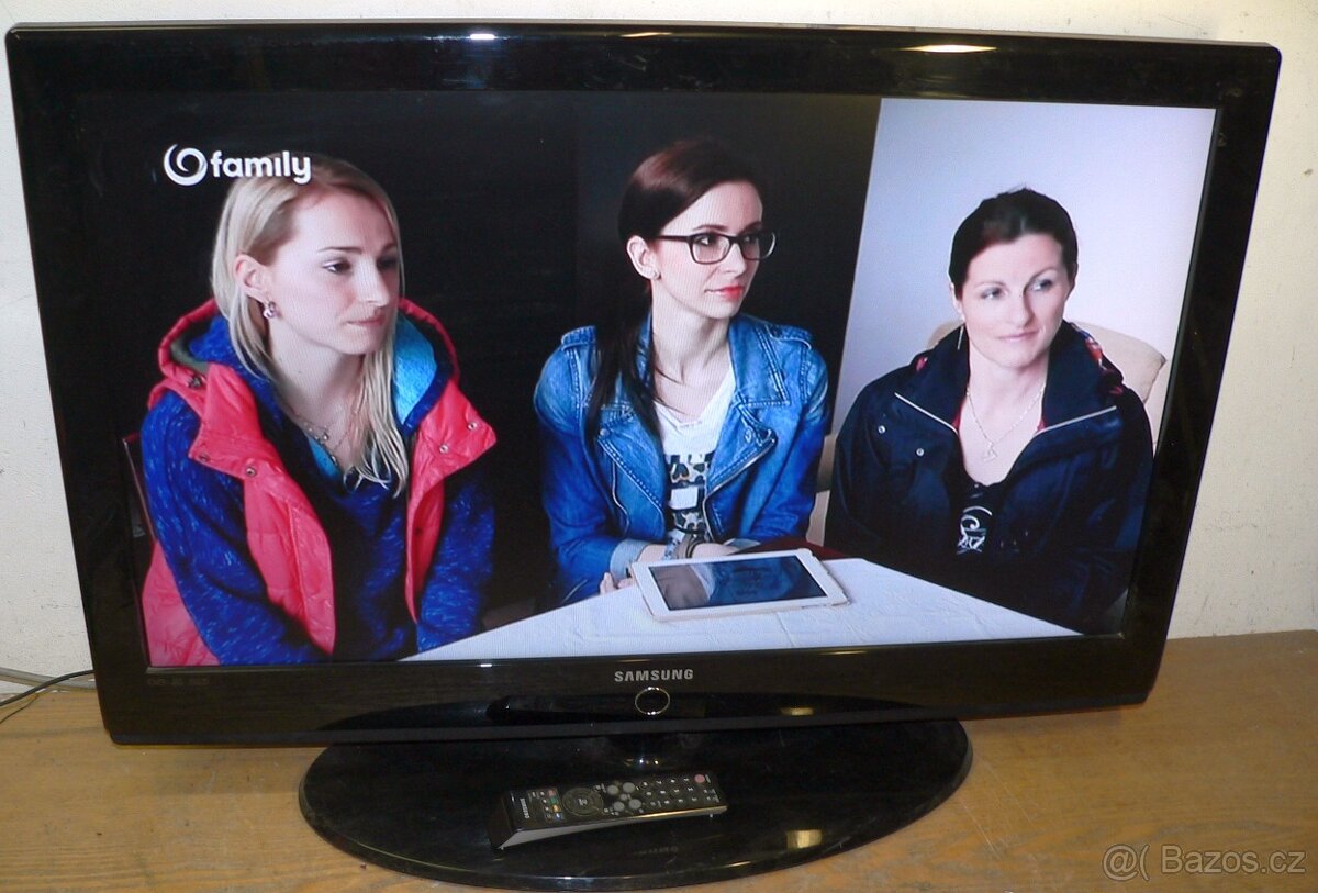 LCD televize SAMSUNG 81cm (32 palců), nemá DVBT2
