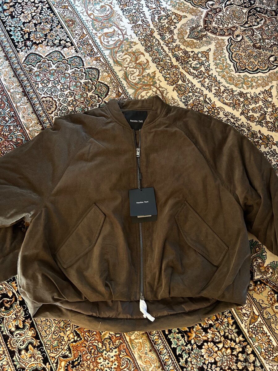 Massimo Dutti nová bunda PC 3.200,-