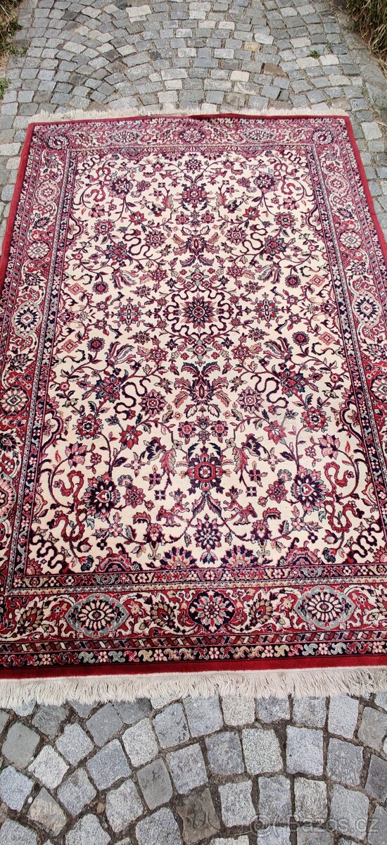 ✅✅✅ Vlněný koberec