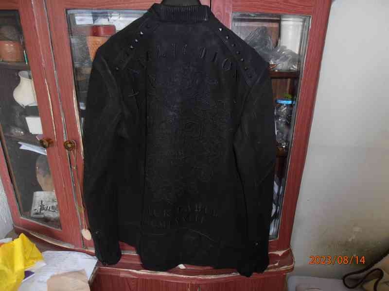 kožená značková bunda