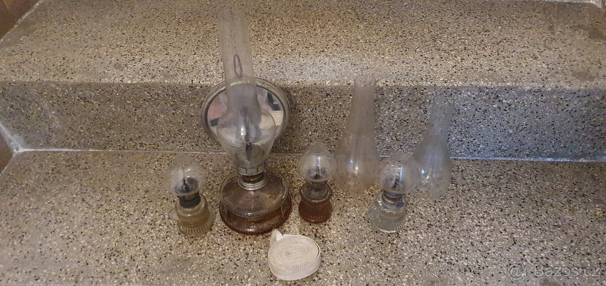 Starožitné petrolejové lampy