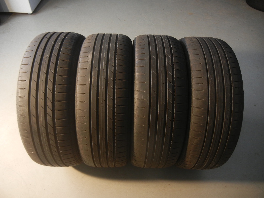 Letní pneu Nokian 205/55R17