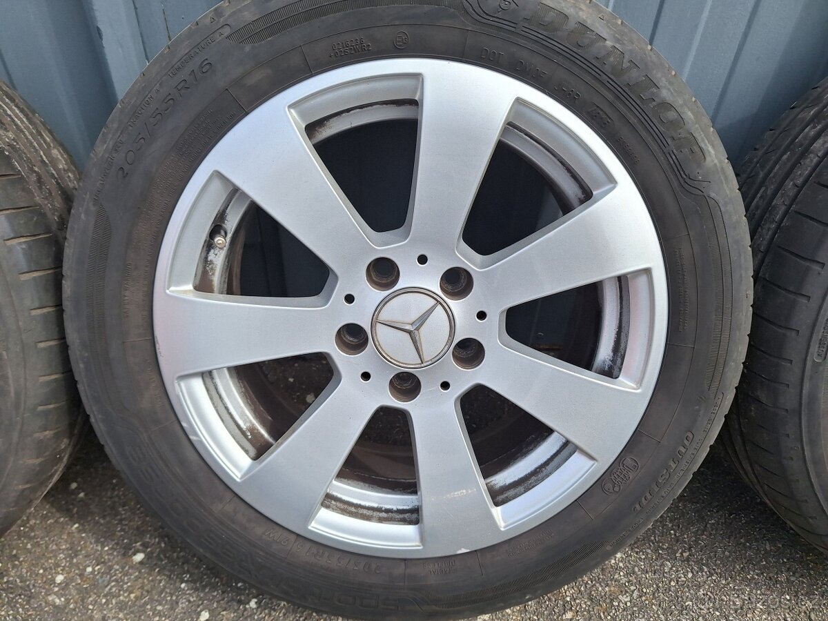 Mercedes Benz C 16" alu kola vč. pneu