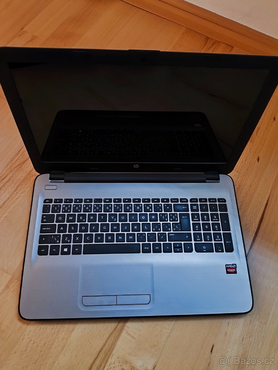 HP 15 (af013nc), Funkční, bez disku.