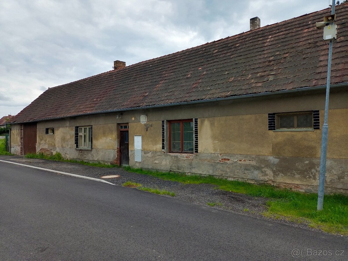 Nabízím k prodeji rodinný dům v obci Opařany