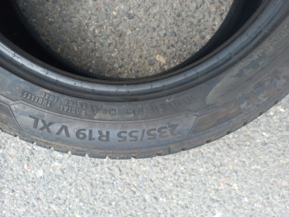 Barum Polaris 235/55 R19 V XL