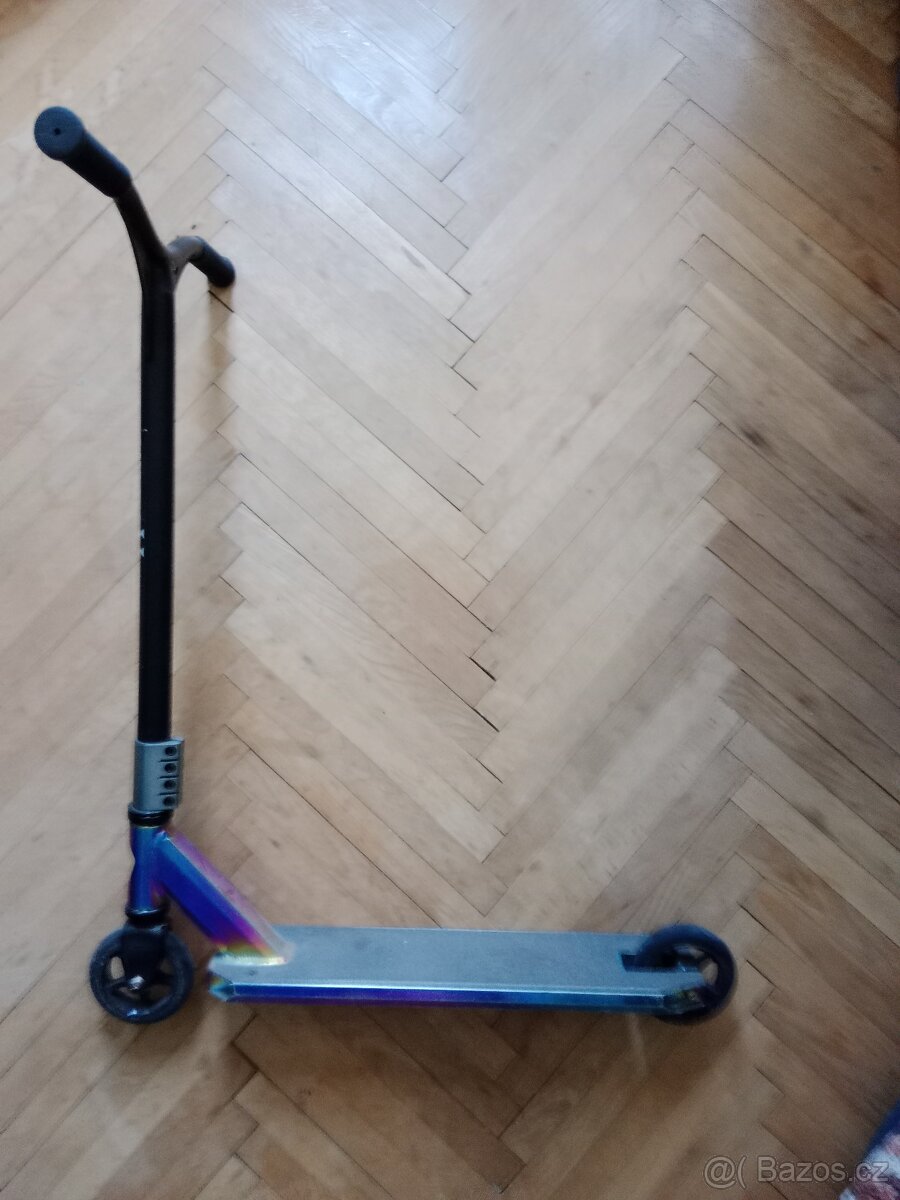 Dětská koloběžka
