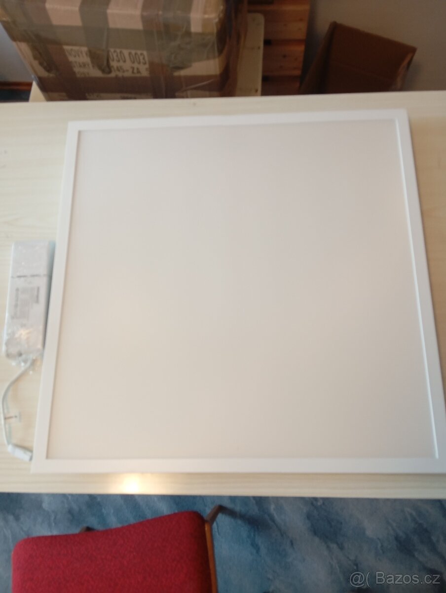 Trilux 2330 G3,LED panel 31W/24W 3600/2900lm 4000K - ZÁNOVNÍ