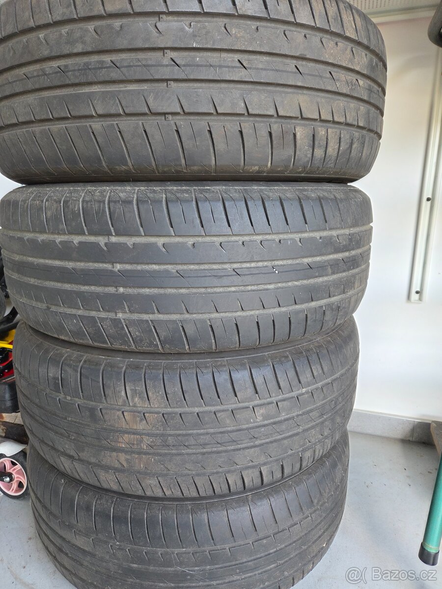 Letní pneu Hankook Ventus Prime 225/60 R17, vzorek 5mm