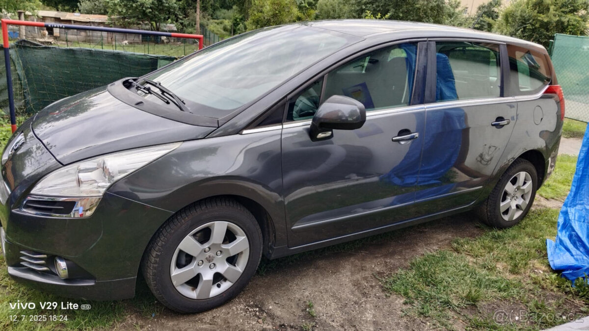 Peugeot 5008 1.6HDI 82 kW