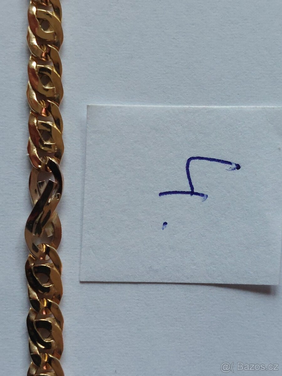 Zlatý řetízek na ruku z 18k zlata.