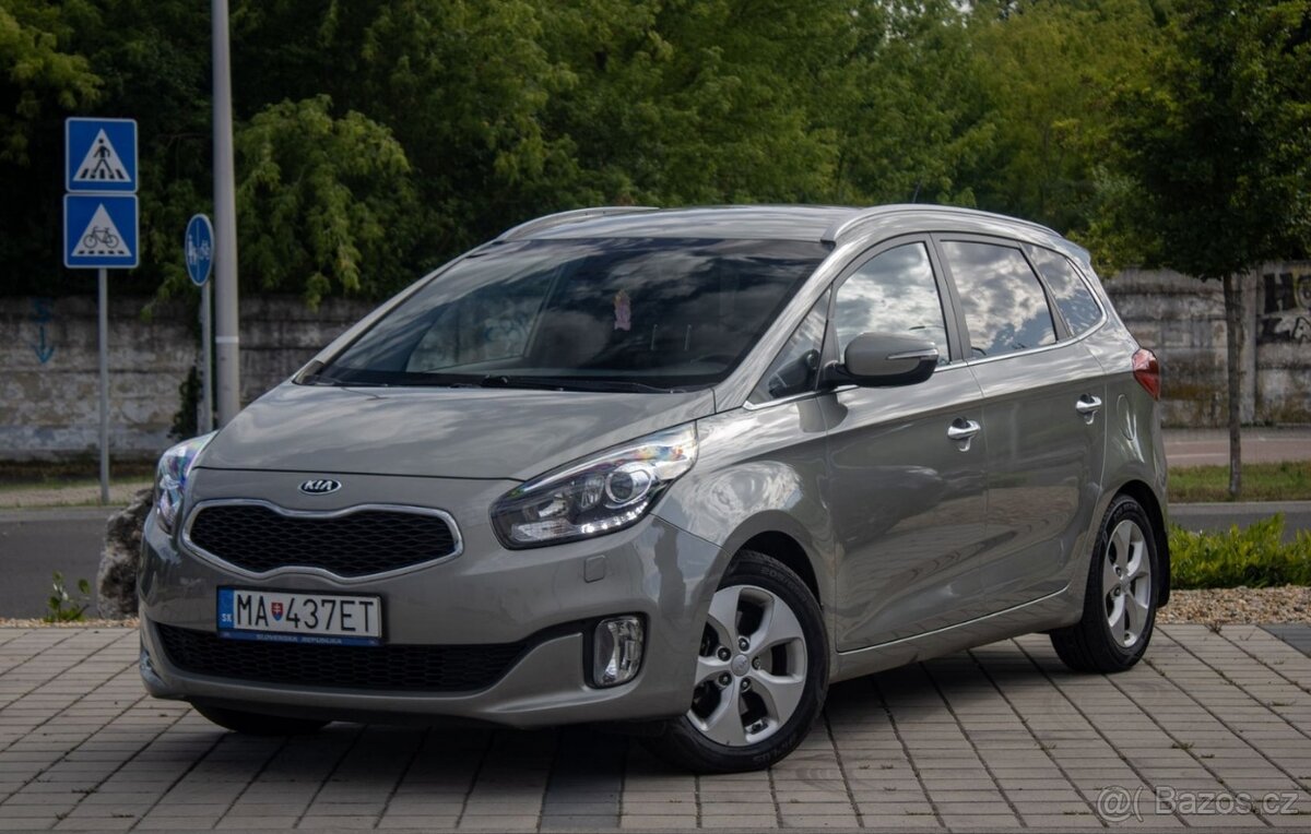 Kia Carens 1.7 CRDi 141k Gold A7