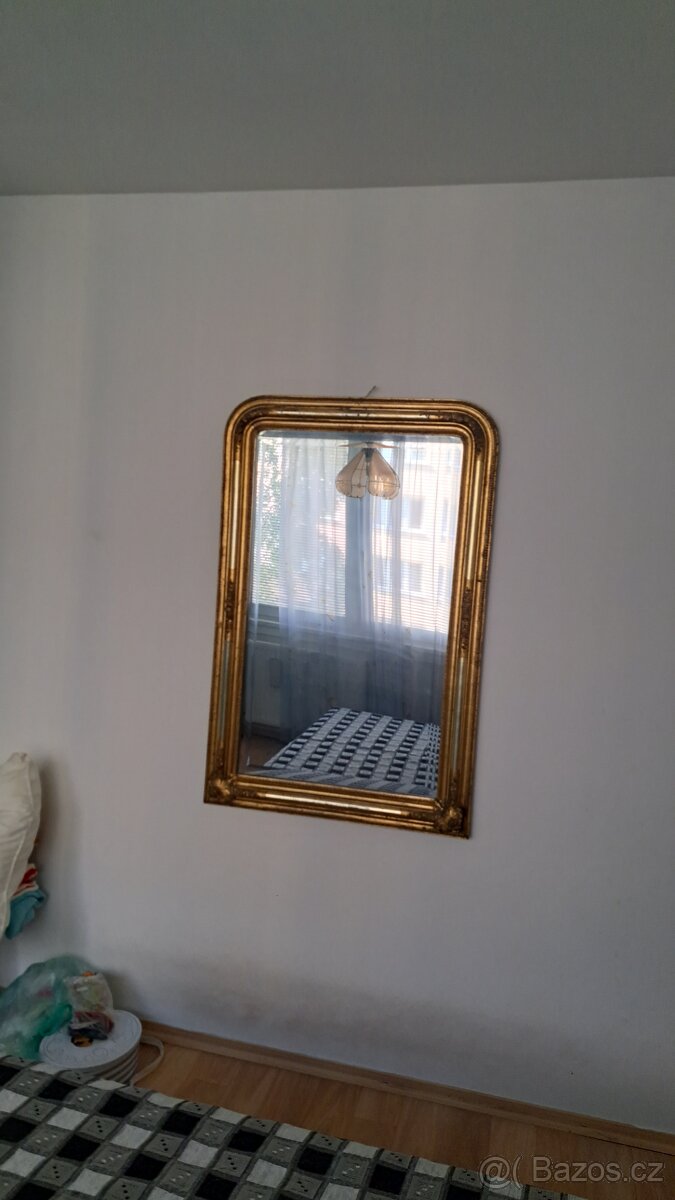 Starožitné, velké ,zrcadlo.