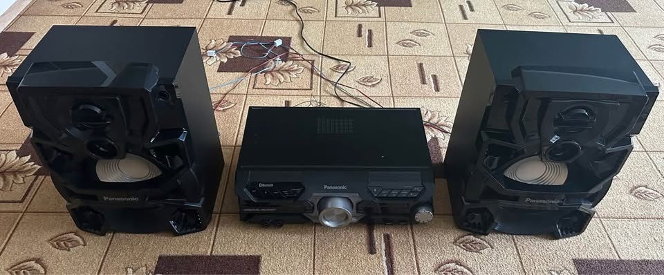 Reproduktory Panasonic SC-AKX710E-K