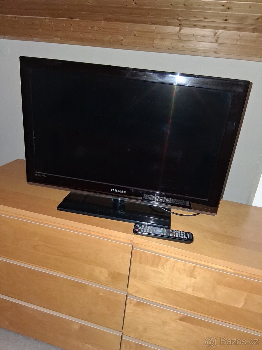 Televizor Samsung  LE32C530F1W