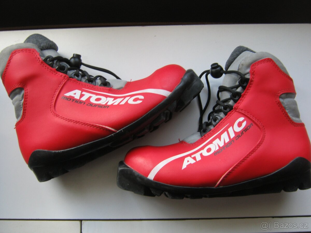 Junior běžkařské boty ATOMIC velikost 34, stélka 21,5cm