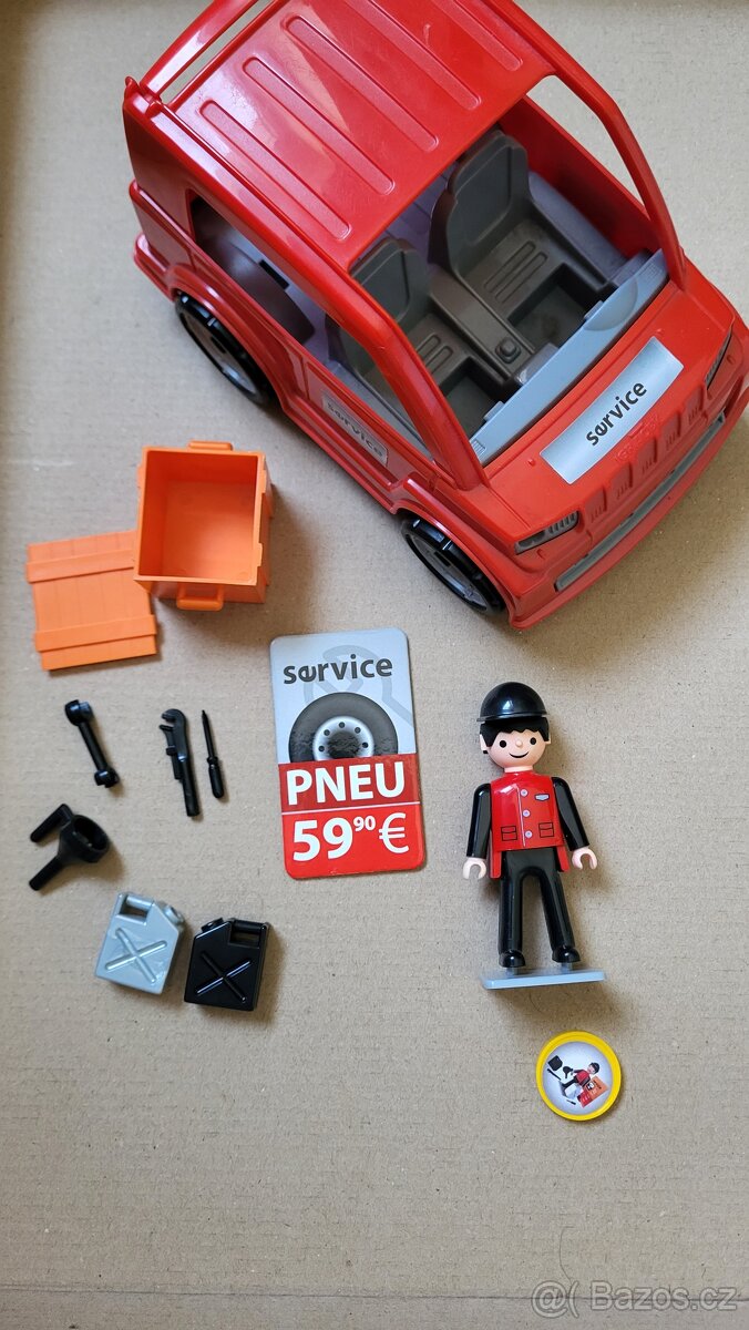IGRÁČEK – Automechanik s autem a doplňky