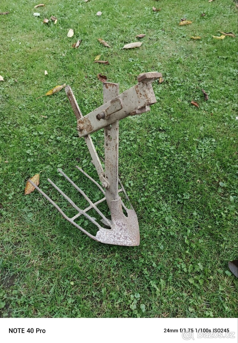 Prodám vyorávač na brambory.